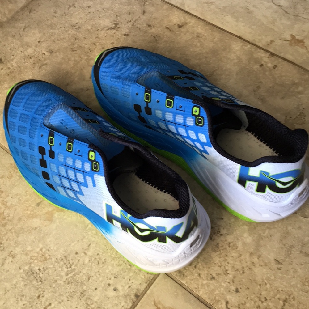 HOKA One One M Clayton